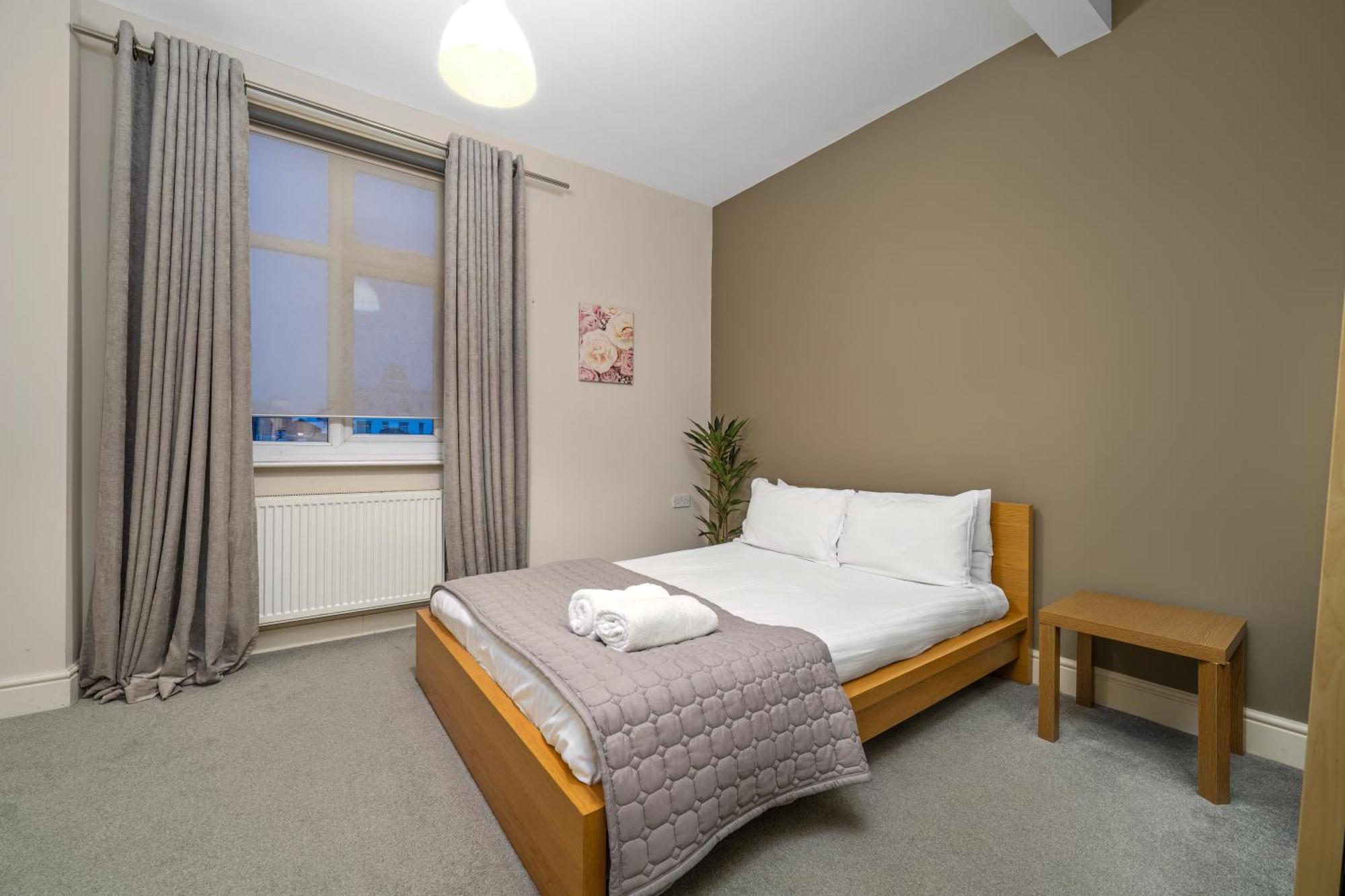 Paddington Modern Apartments London Exterior photo